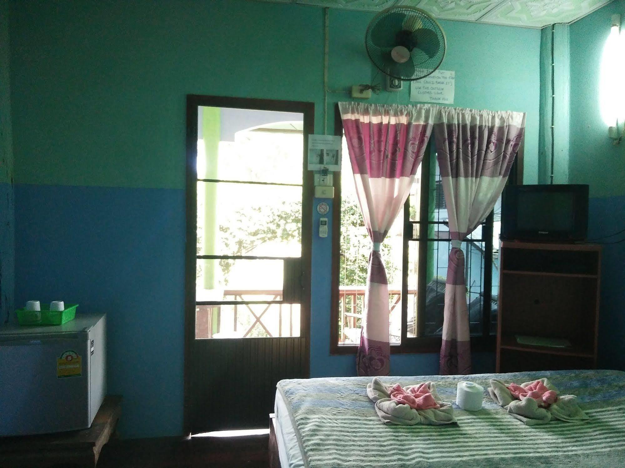 Mr Jan Guesthouse 拜县 外观 照片